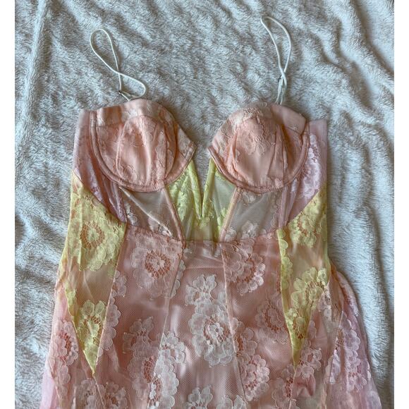 For Love & Lemons NWT Blossom Ombré Pink Yellow Lace Maxi Dress size Medium - Picture 13 of 16
